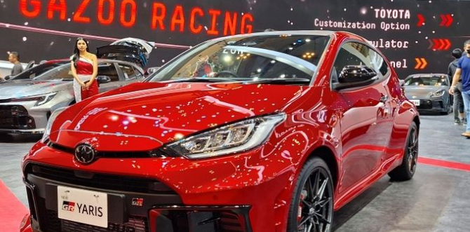 Gelaran Gaikindo Indonesia International Auto Show (GIIAS) 2024 kembali hadir sebagai ajang bergengsi yang menyuguhkan deretan inovasi otomotif terkini. Salah satu bintang yang mencuri perhatian adalah Toyota, pabrikan otomotif ternama yang tak henti menghadirkan gebrakan baru. Dari peluncuran New GR Yaris yang menggoda para pecinta kecepatan hingga langkah strategis dalam memperkuat ekosistem motorsport di Indonesia, Toyota membuktikan komitmennya untuk terus mewarnai industri otomotif Tanah Air. 1. New GR Yaris: Siap Menggebrak Dunia Motorsport Indonesia Penampilan New GR Yaris di GIIAS 2024 menjadi magnet bagi para pengunjung. Mobil sport kompak ini hadir dengan desain yang lebih agresif dan performa yang disempurnakan, siap menggebrak dunia motorsport Indonesia. Desain eksterior New GR Yaris mengalami penyegaran signifikan. Grille depan yang lebih besar dan agresif, bumper depan yang didesain ulang dengan lekukan yang lebih tajam, serta spoiler belakang yang lebih sporty memberikan kesan tangguh dan dinamis. Lampu depan LED dengan desain yang futuristik semakin menambah nilai estetika mobil ini. Tidak hanya soal tampilan, New GR Yaris juga menawarkan performa yang luar biasa. Mesin 3 silinder 1.6 liter turbocharged yang dipadukan dengan transmisi manual 6 percepatan mampu menghasilkan tenaga hingga 268 hp dan torsi 360 Nm. Suspensi yang disetel ulang dan sistem pengereman yang lebih responsif semakin meningkatkan kemampuan mobil ini di trek balap. Peluncuran New GR Yaris di Indonesia diharapkan dapat mendorong pertumbuhan komunitas motorsport di Tanah Air. Toyota berkomitmen untuk memberikan dukungan penuh kepada para pecinta motorsport, baik melalui penyediaan mobil balap yang mumpuni maupun kegiatan-kegiatan motorsport yang edukatif dan menghibur. 2. Toyota Perkuat Ekosistem Motorsport di Indonesia Selain meluncurkan New GR Yaris, Toyota juga menunjukkan komitmennya dalam memperkuat ekosistem motorsport di Indonesia. Langkah ini diwujudkan melalui berbagai program dan inisiatif yang dirancang untuk mendukung para pembalap muda dan komunitas motorsport Indonesia. Salah satu program yang digagas Toyota adalah Toyota Gazoo Racing (TGR) Festival. Festival ini merupakan ajang balap yang dirancang untuk memberikan kesempatan bagi para pembalap muda untuk mengasah kemampuan dan menunjukkan bakatnya. TGR Festival juga menjadi wadah bagi komunitas motorsport untuk berkumpul, berbagi pengalaman, dan membangun silaturahmi. Selain TGR Festival, Toyota juga mendukung berbagai kegiatan motorsport lainnya, seperti kejuaraan reli, drift, dan touring. Dukungan ini diberikan dalam bentuk sponsor, pelatihan, dan fasilitas. Toyota berkomitmen untuk membangun ekosistem motorsport yang sehat dan berkelanjutan di Indonesia. 3. MaKapal Robot TemukGebrakan Toyota di GIIAS 2024, Luncurkan New GR Yaris dan Perkuat Ekosistem Motosportan puing diyakini kapal selam Titan di Laut Atlantik Utararine Indonesia Catat Kenaikan Investasi 25,9 Persen di Semester I 2024 4. Penutup Partisipasi Toyota di GIIAS 2024 merupakan bukti nyata komitmen pabrikan otomotif ini untuk terus berinovasi dan mendukung kemajuan industri otomotif di Indonesia. Peluncuran New GR Yaris dan langkah strategis dalam memperkuat ekosistem motorsport di Indonesia menjadi bukti nyata bahwa Toyota tidak hanya fokus pada penjualan mobil, namun juga peduli dengan kemajuan dunia motorsport di Tanah Air. Kehadiran Toyota di GIIAS 2024 diharapkan dapat menginspirasi para pelaku industri otomotif dan meningkatkan daya saing industri otomotif Indonesia di kancah global.